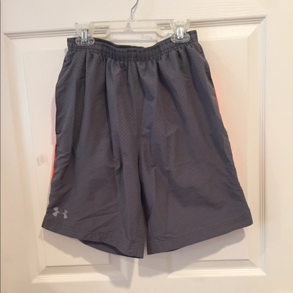 grey and orange under armour shorts